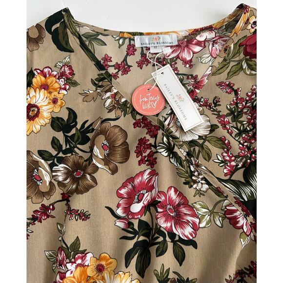 Bailey's Blossom Floral Long Sleeve Romper Tan Medium NWT - Picture 7 of 10